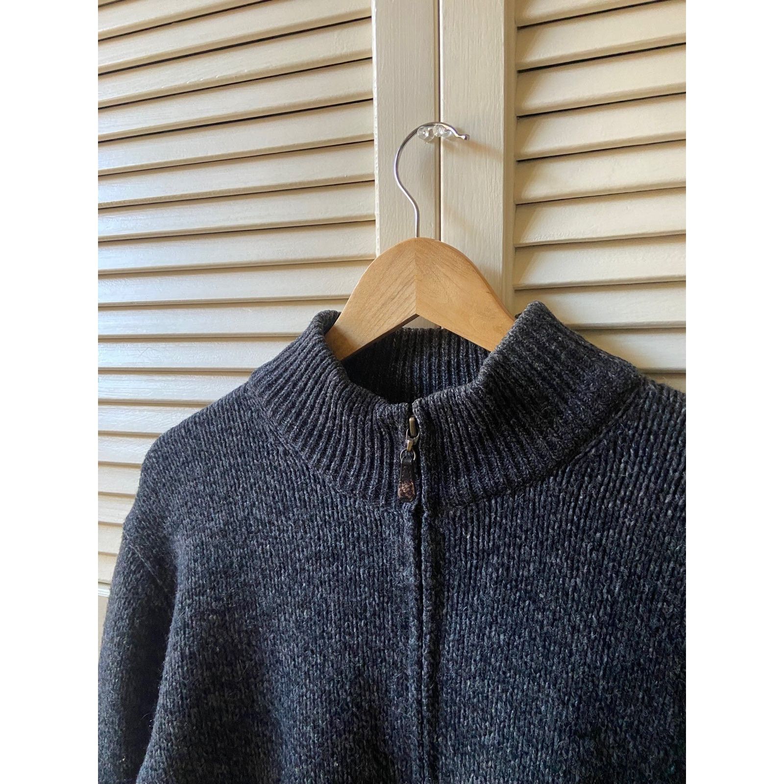 L.L. Bean LL Bean Lambs Wool Zip Grey Knit Sweater Mock Neck Size XL Size US XL / EU 56 / 4 - 5 Thumbnail