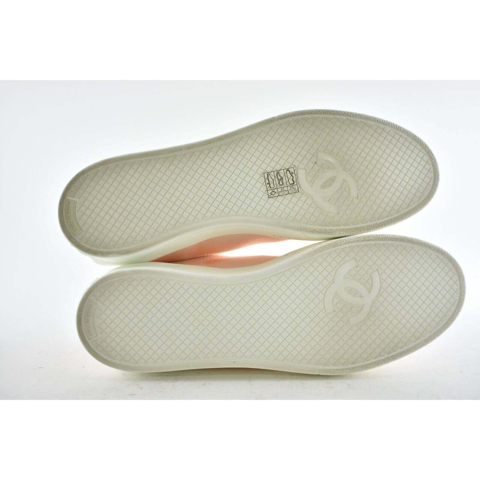 Chanel 19C Weekender Logo Lace Low Flat Runner Trainer Sneaker 40 Size US 10 / IT 40 - 12 Thumbnail