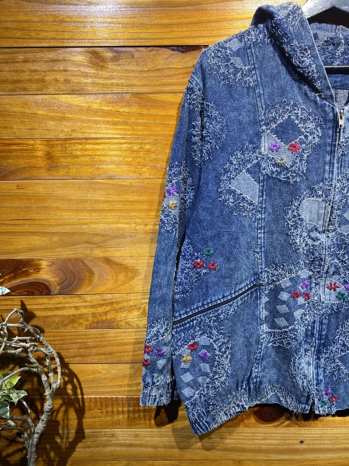 Vintage Vintage 90s Hyo Sung Embroidered Boro Denim Hoodie Jacket Size US L / EU 52-54 / 3 - 7 Thumbnail
