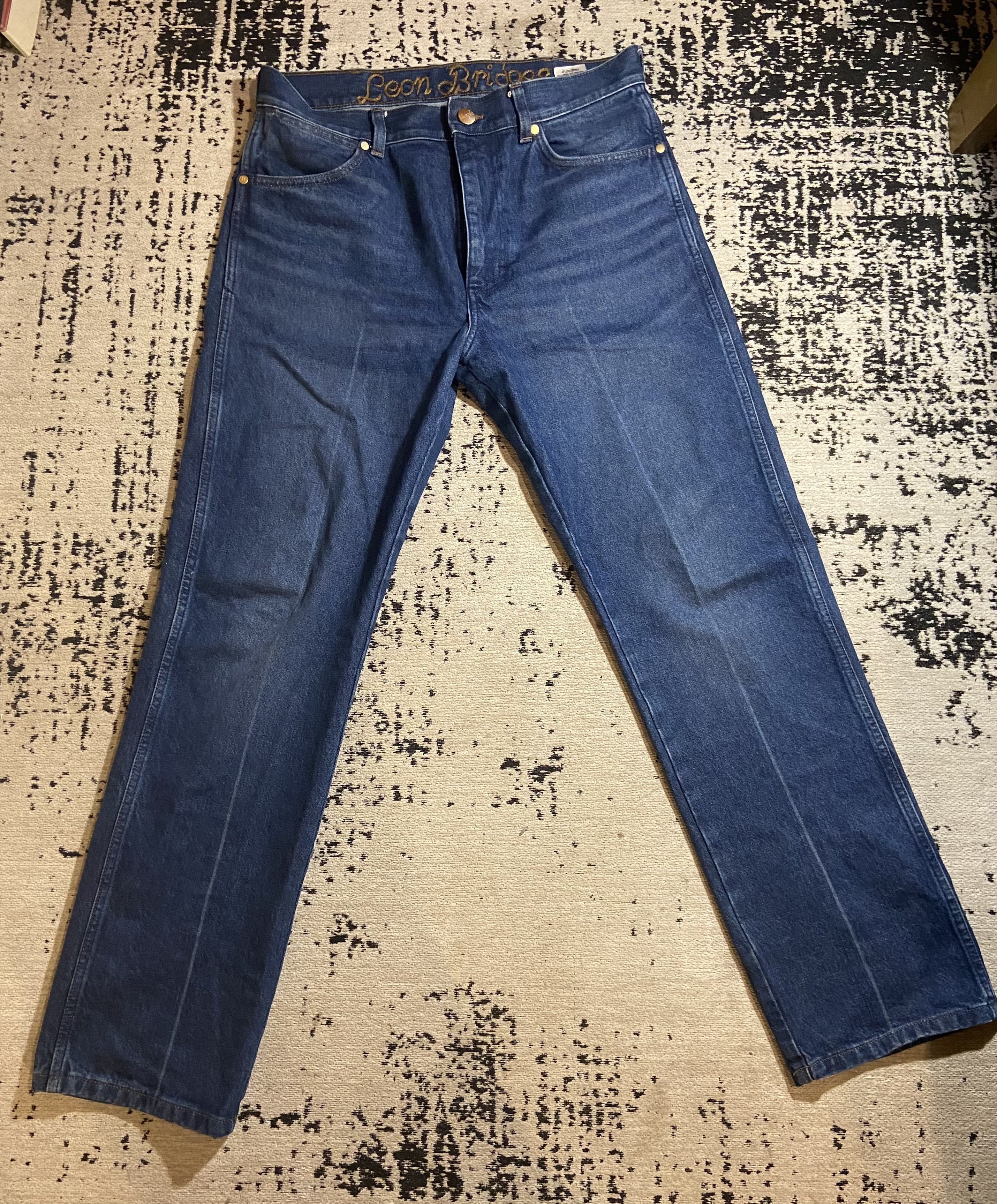 image of Leon Bridges X Wrangler Cowboy Cut Jeans in Blue, Men's (Size 34)