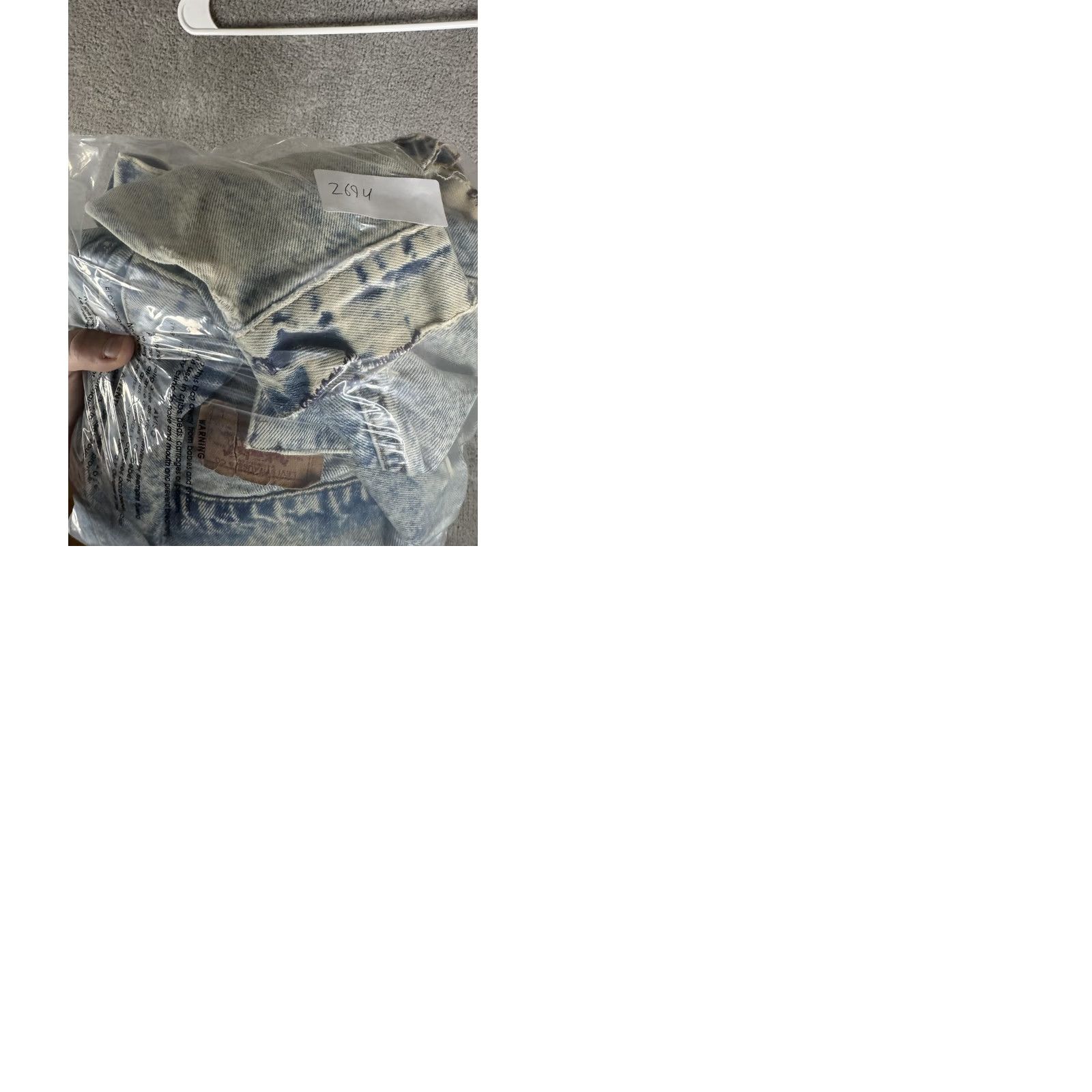 Levi's VINTAGE Levi's Jacket Mens L Denim Trucker Sun Flower 70507 90s Hippie Casual Button Front Embroidered Pockets Size US L / EU 52-54 / 3 - 11 Thumbnail