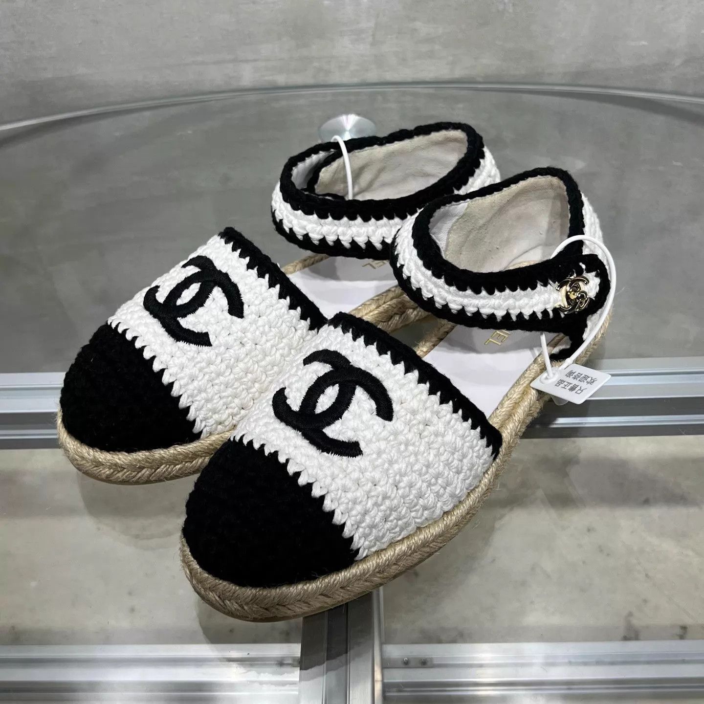 Chanel Chanel Black & White Panda Knit Fisherman Shoes Size 38 Size US 7.5 / IT 37.5 - 2 Thumbnail