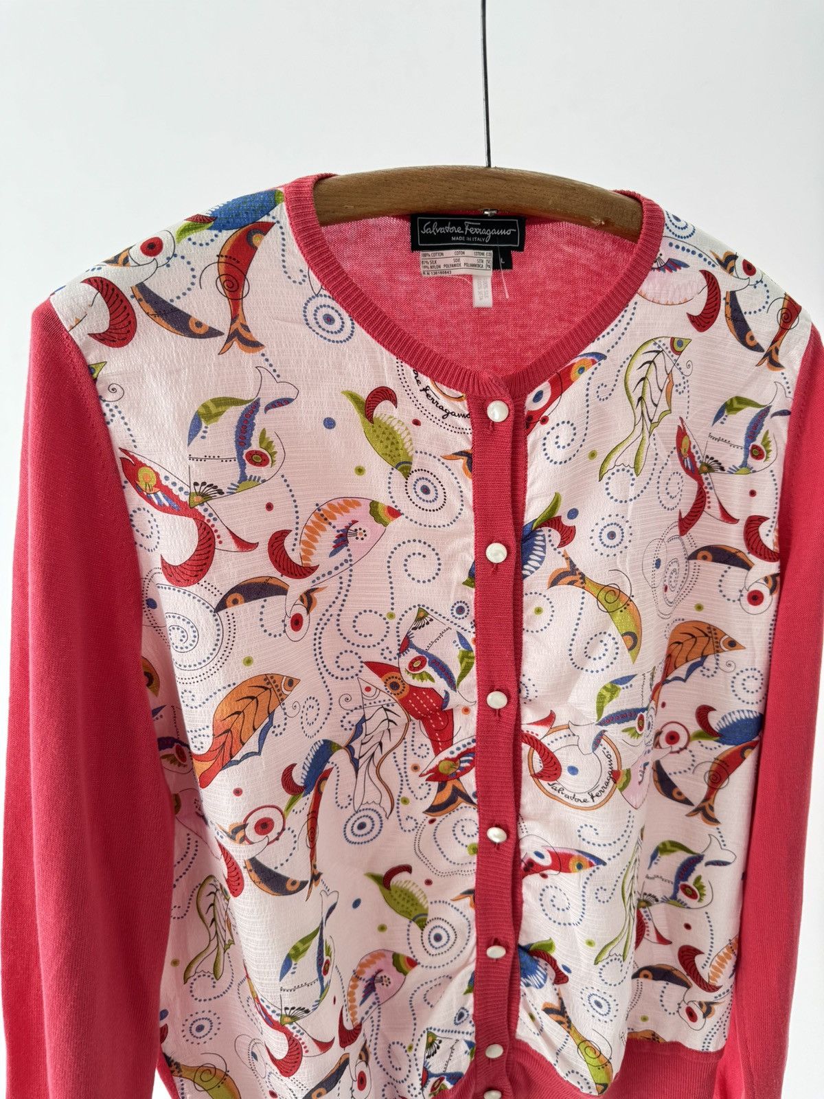 Salvatore Ferragamo × Vintage Vintage 90s Salvatore Ferragamo ‘Fish’ Silk Print Cardigan Size L / US 10 / IT 46 - 7 Thumbnail