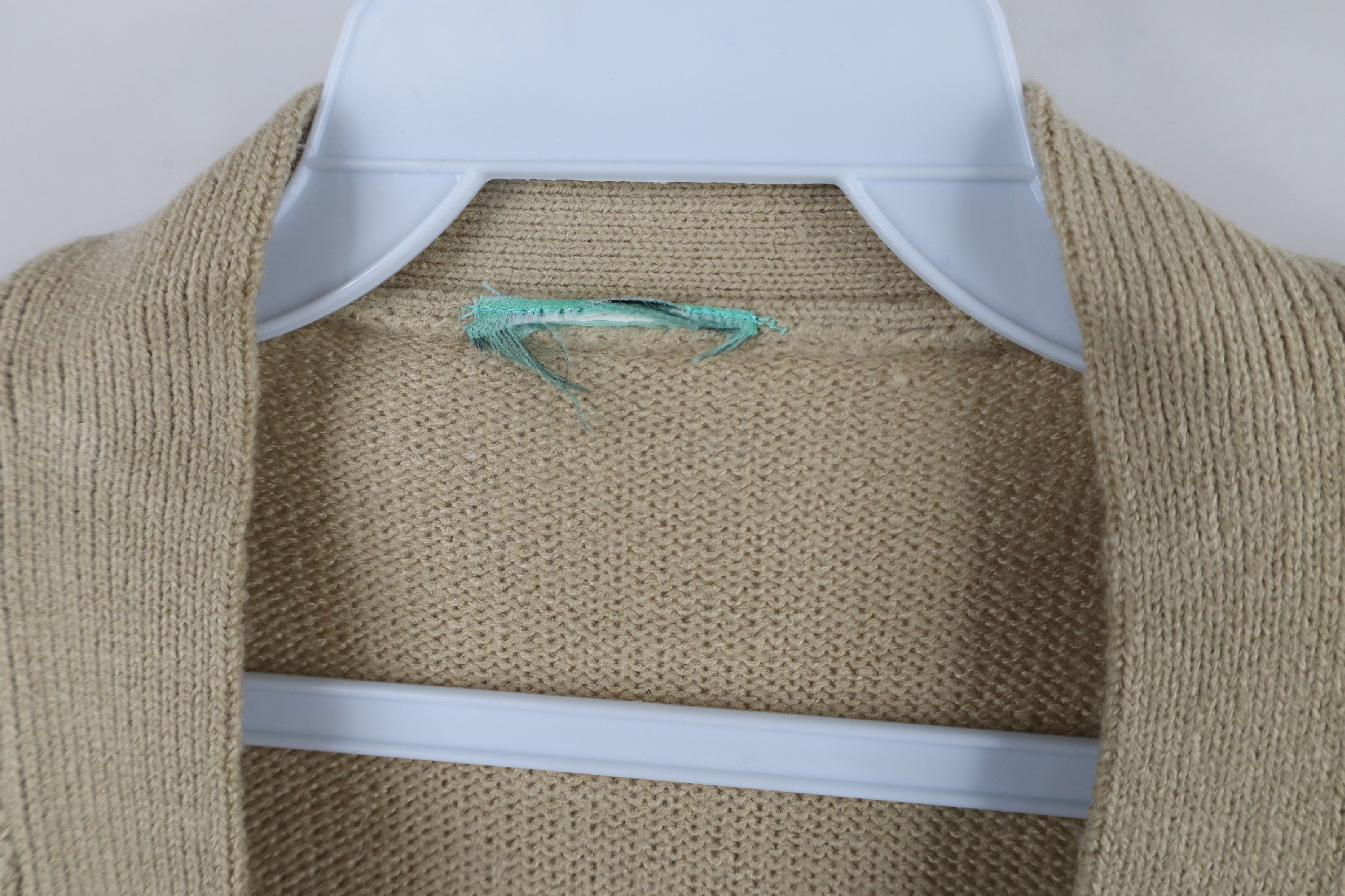 Vintage Vintage 90s Streetwear Knit Cardigan Sweater Vest Beige Size L / US 10 / IT 46 - 4 Thumbnail