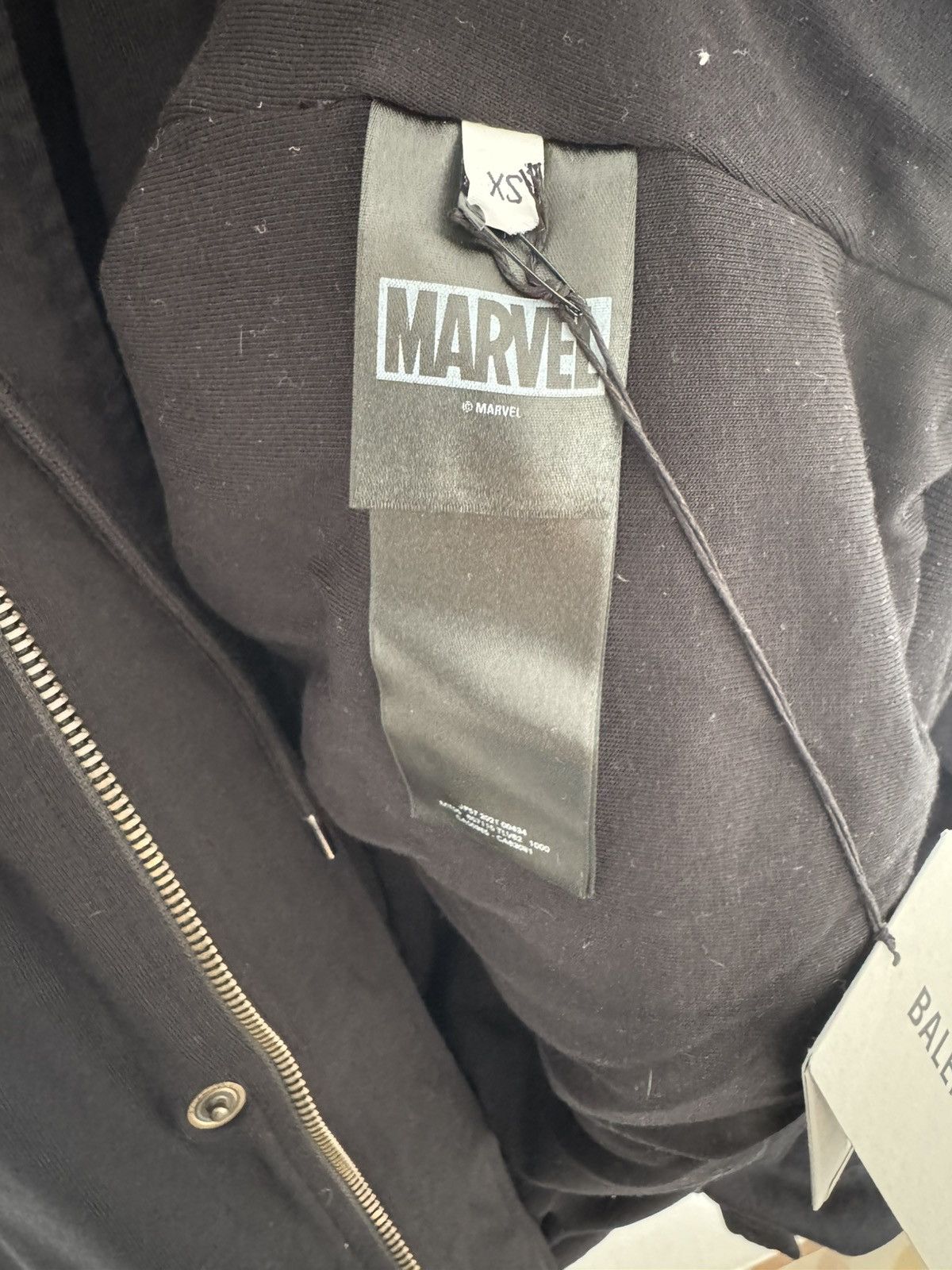 Balenciaga Balenciaga x Marvel Padded Bomber Hoodie Size US XS / EU 42 / 0 - 11 Thumbnail
