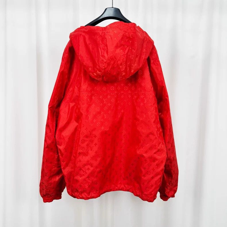 Louis Vuitton Louis Vuitton Red double-sided presbyopic full print tag a Size US XXL / EU 58 / 5 - 4 Thumbnail