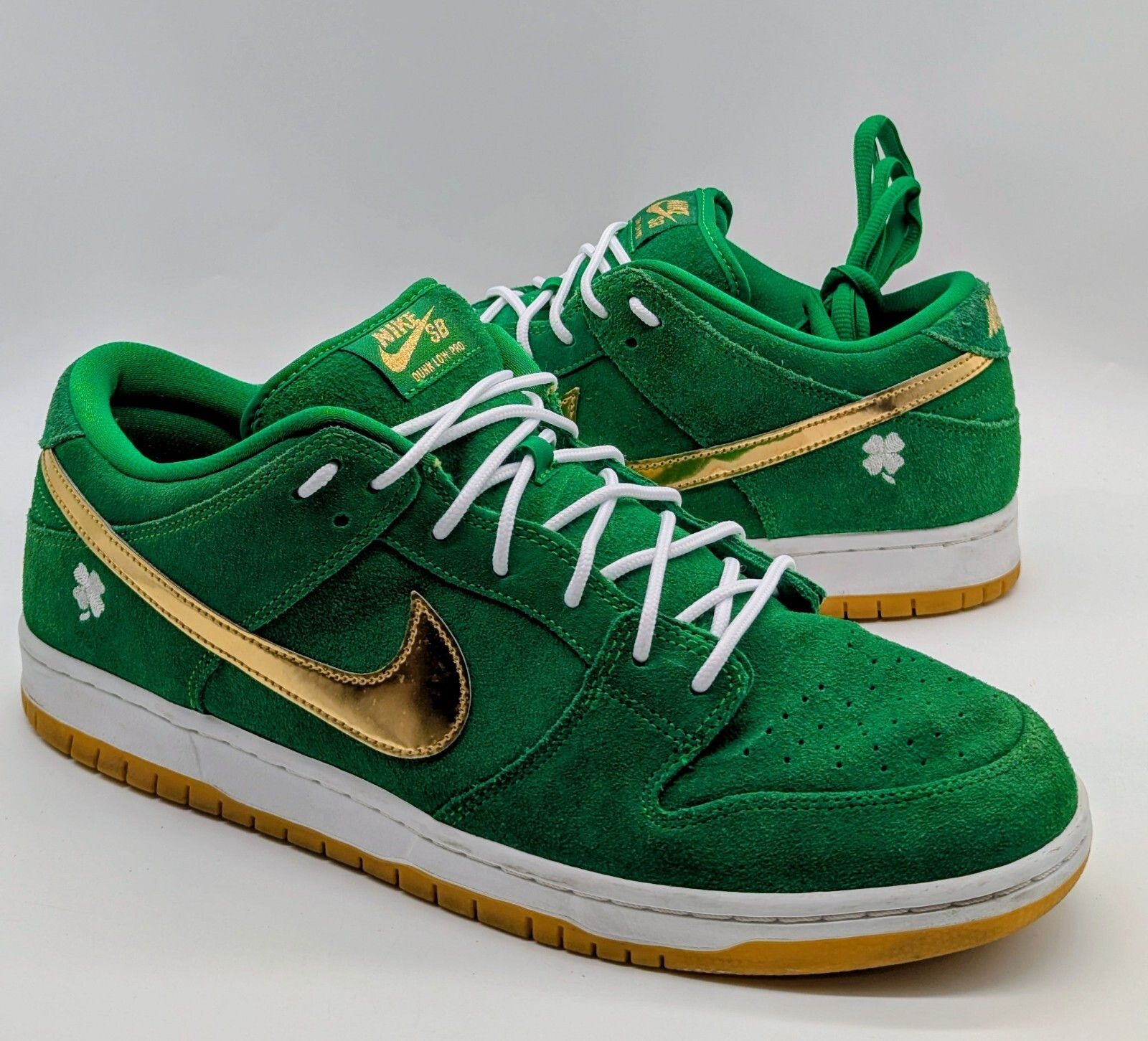 Nike Nike SB Dunk Low St. Patrick's Day Mens 13 Green BQ6817-303 Size US 13 / EU 46 - 1 Thumbnail