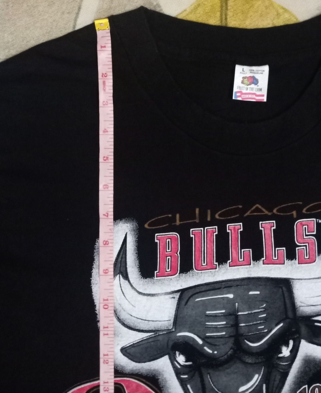 Fruit Of The Loom × NBA Vintage 90s Chicago Bulls 3 Peat NBA World Champions T-shirt Size US L / EU 52-54 / 3 - 18 Thumbnail