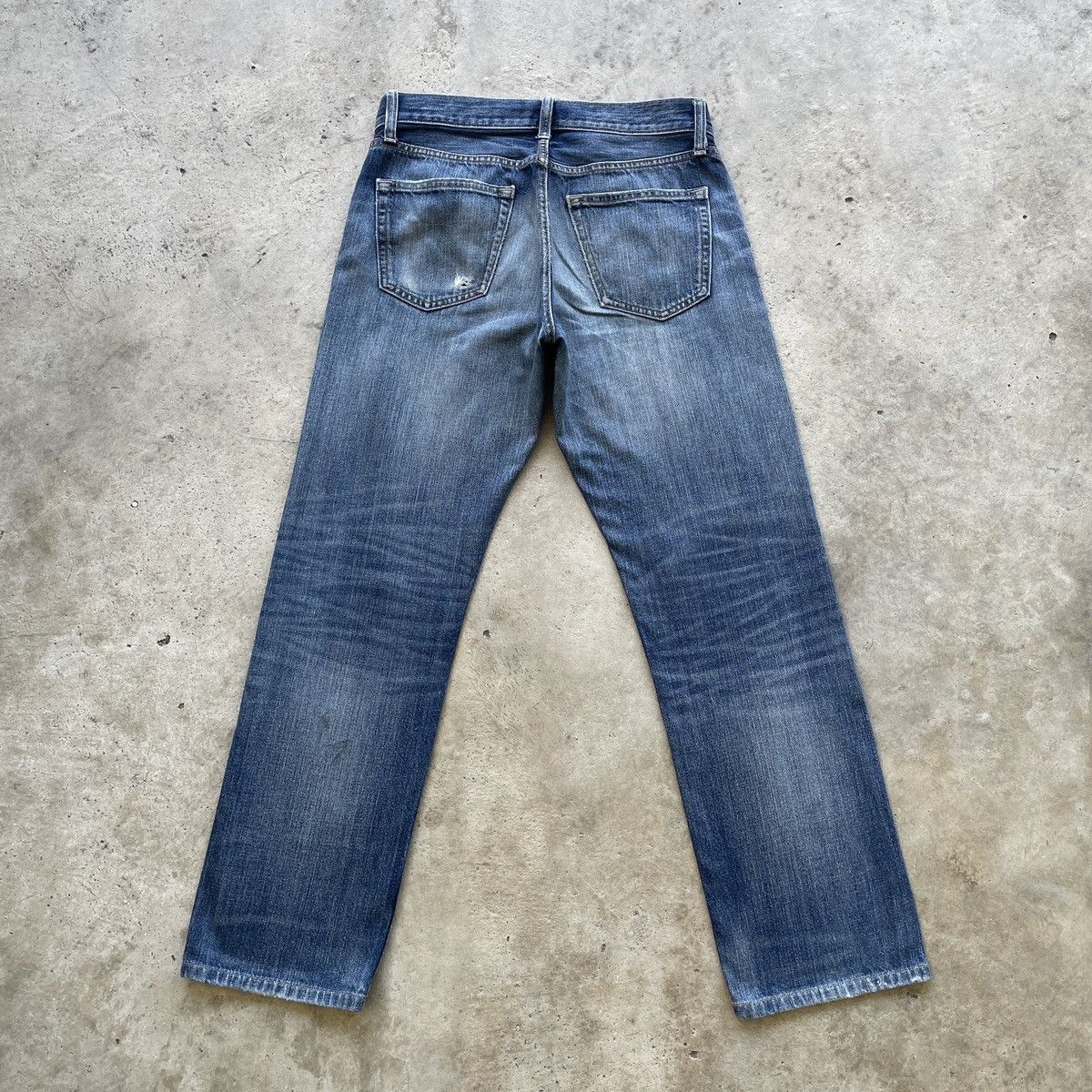 Japanese Brand Vintage Japanese Distressed Jeans Faded Denim Pants W31 Size US 31 - 10 Thumbnail