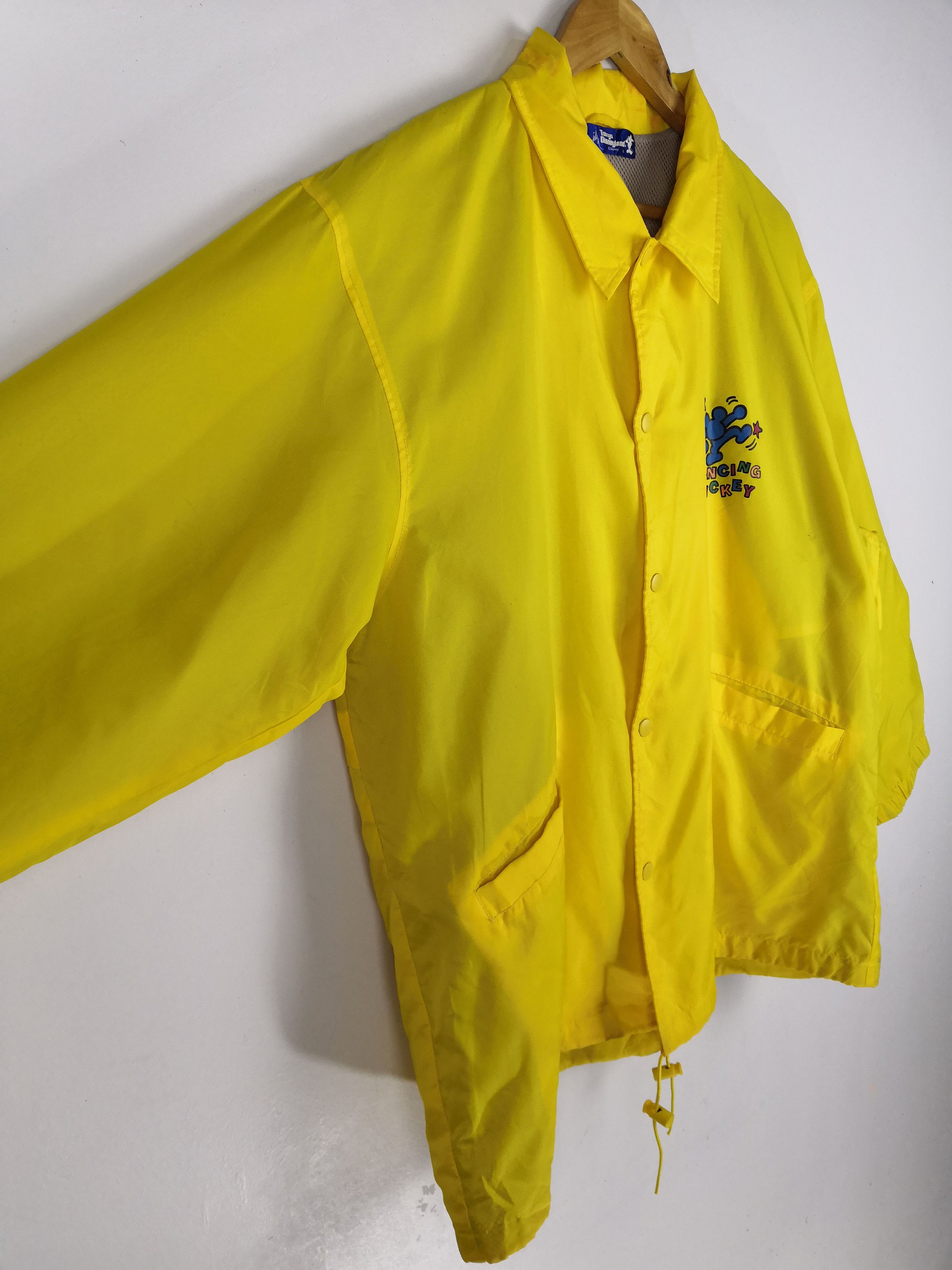 Disney Vintage Keith Haring Design Disney Windbreaker Jacket Size US L / EU 52-54 / 3 - 4 Thumbnail