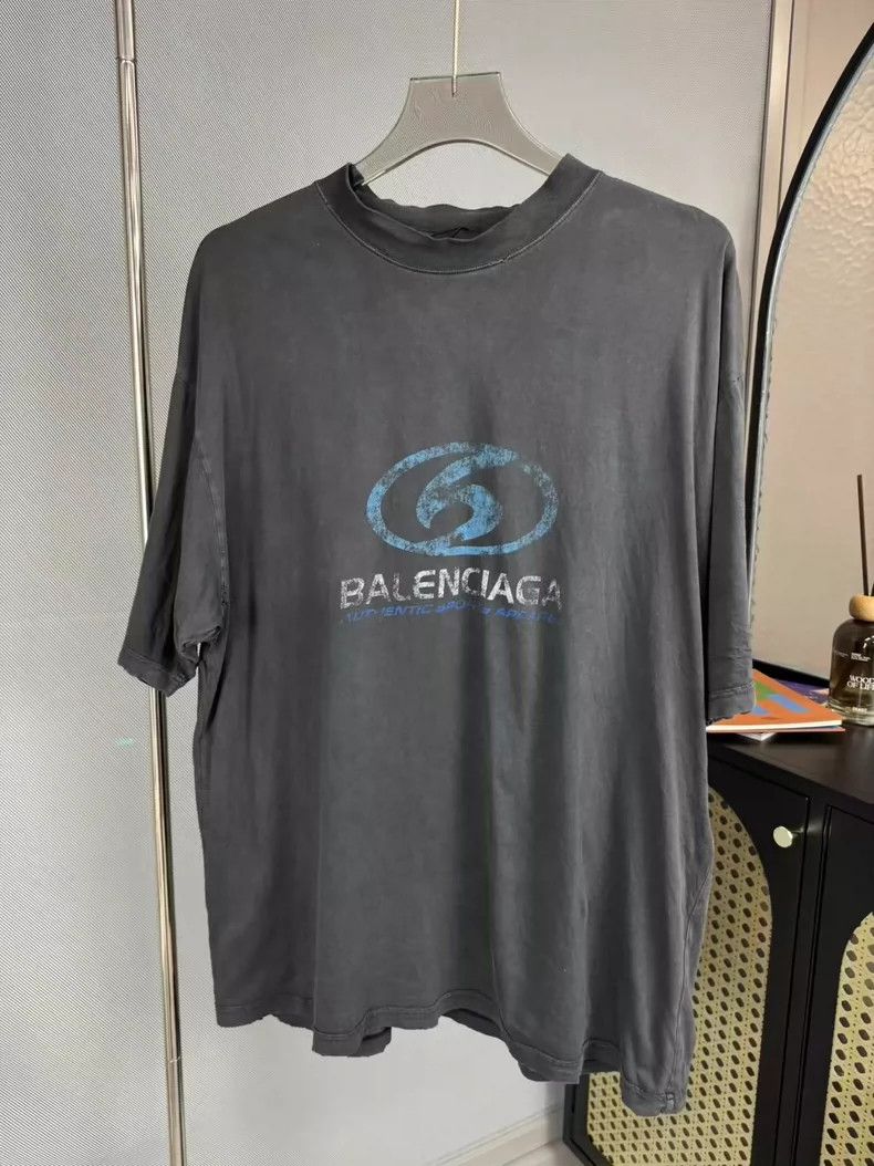 Balenciaga Balenciaga Old Surf Sleeves Size US S / EU 44-46 / 1 - 1 Thumbnail