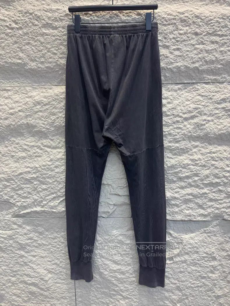 Balenciaga Balenciaga size XS Solid Color Hole Elastic Waist Tapered Size US 27 - 5 Thumbnail