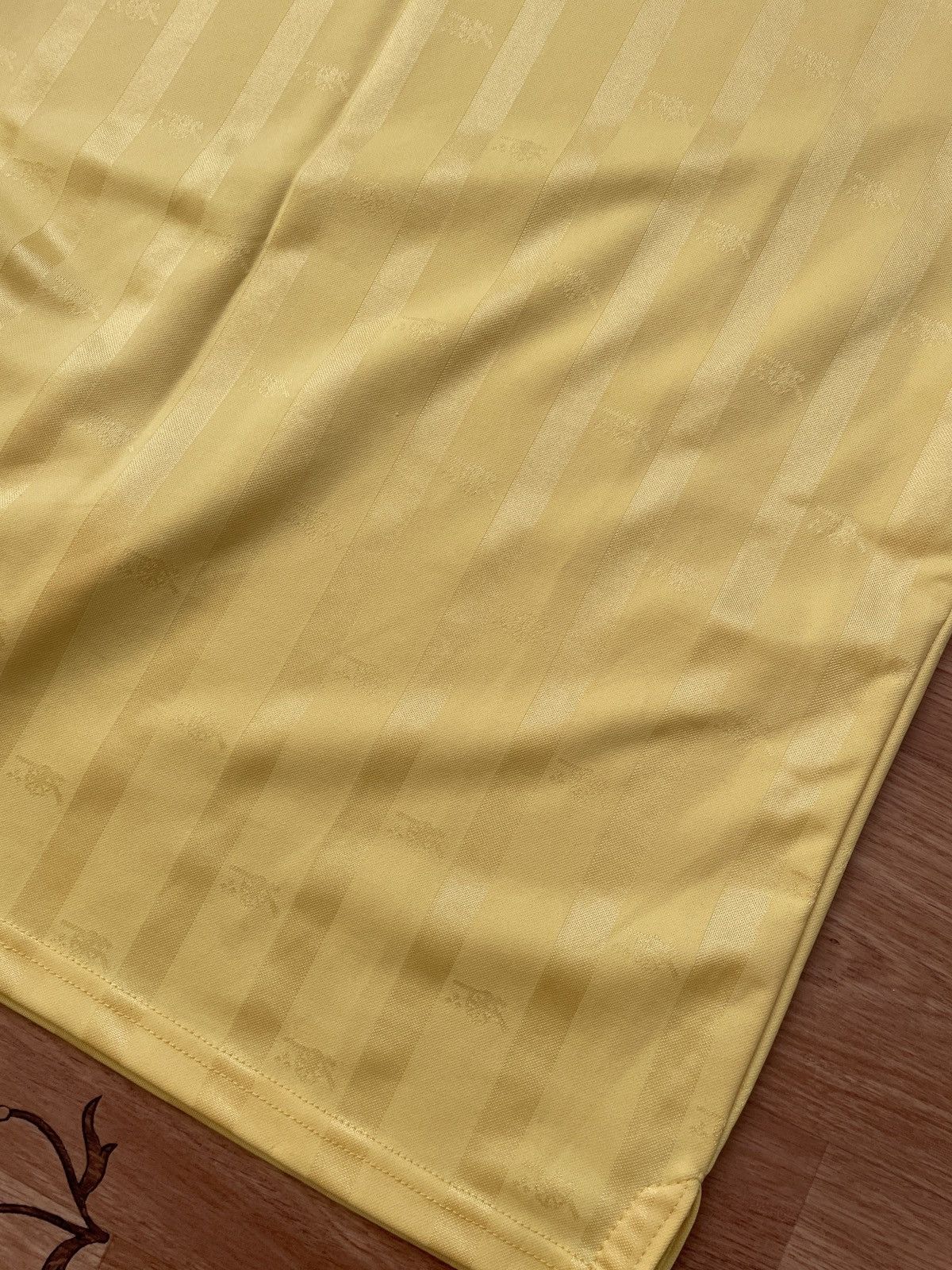 Vintage Arsenal JVC 1988-1989 Away Score Draw Yellow jersey t shirt Size US L / EU 52-54 / 3 - 4 Thumbnail