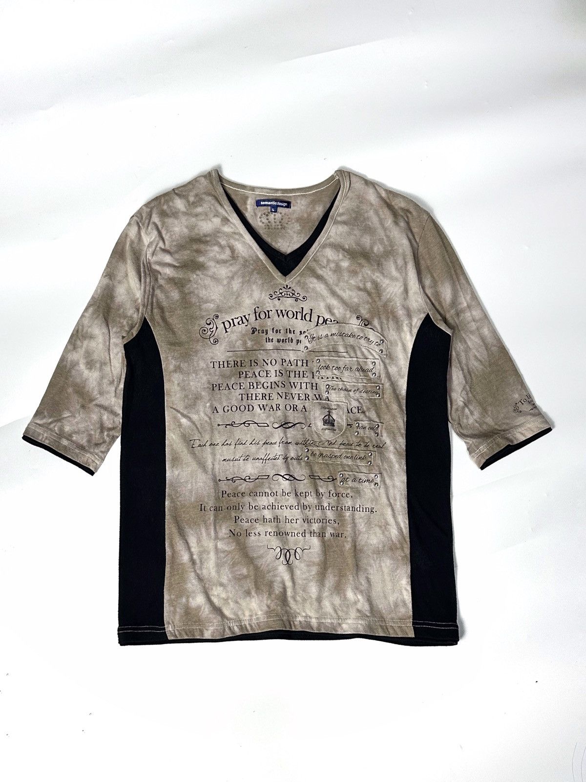 Hysteric Glamour Japanese Poem Studded Semanticdesign Crown Size US M / EU 48-50 / 2 - 1 Thumbnail