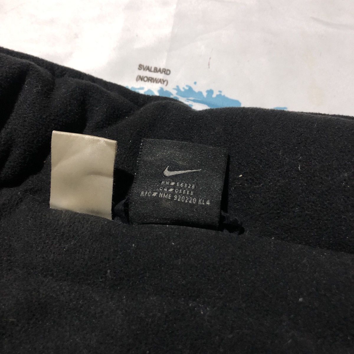 Nike × Vintage Vintage Juventus FC 2003-2004 Bench Kits Puffer Jackets Size US M / EU 48-50 / 2 - 7 Thumbnail