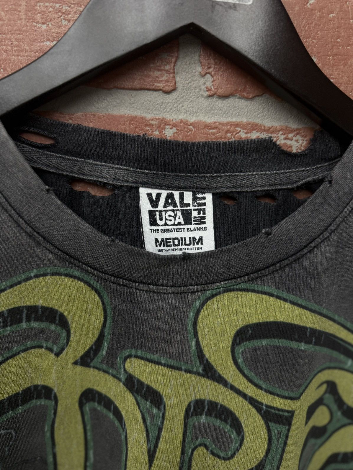 Vale Valley Black Summer Tee Men’s Size M (NEW) Size US M / EU 48-50 / 2 - 7 Thumbnail