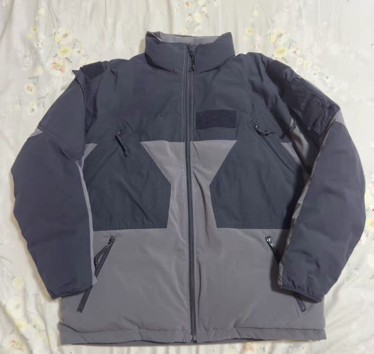 N.Hoolywood N.HOOLYWOOD 19AW Royal Corps waterproof down jacket Size US L / EU 52-54 / 3 - 1 Thumbnail