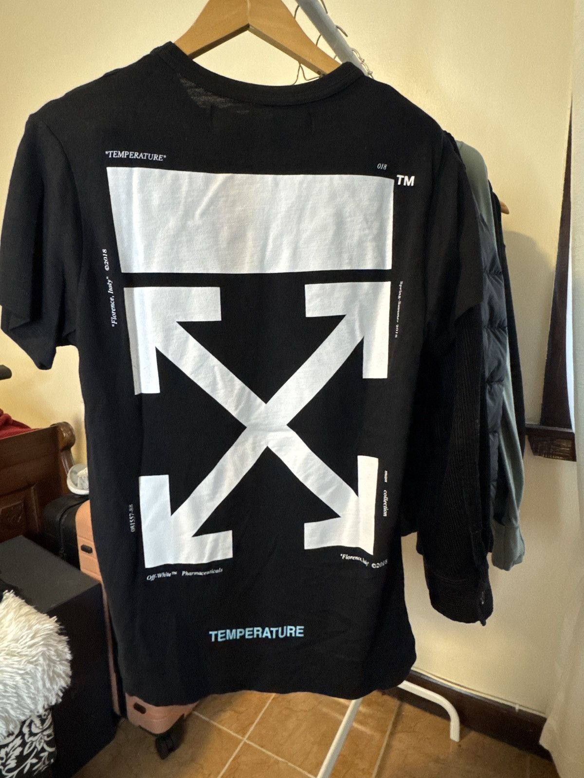 Off-White Off-White Black Mona Lisa Virgil T-Shirt Size XXS SS18 Size US XXS / EU 40 - 2 Thumbnail