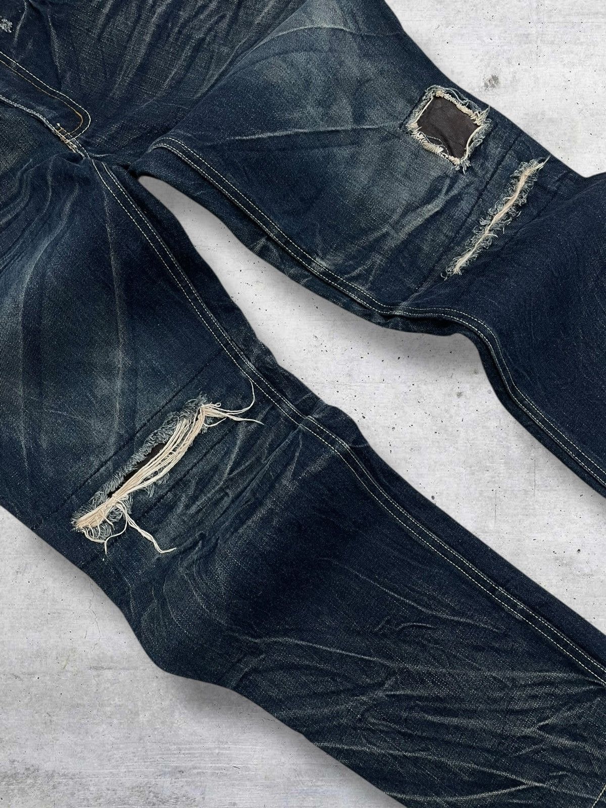 Japanese Brand VINTAGE RAPRUI OG JAPAN DESIGNER 90S PATCH RIPPED DENIM Size US 29 - 6 Thumbnail