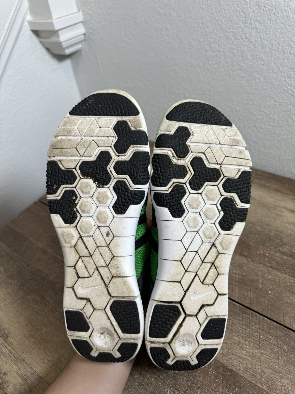 Nike SAMPLE Nike Free Trainer 5.0 V6 Oregon Ducks Mens Sz 10 Size US 10 / EU 43 - 7 Thumbnail