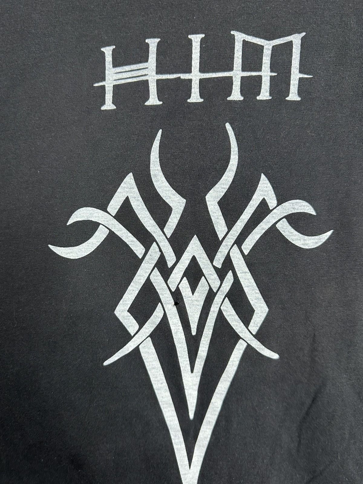 Band Tees × Vintage Vintage HIM band t shirt heartagram y2k faded metal size m Size US M / EU 48-50 / 2 - 3 Thumbnail