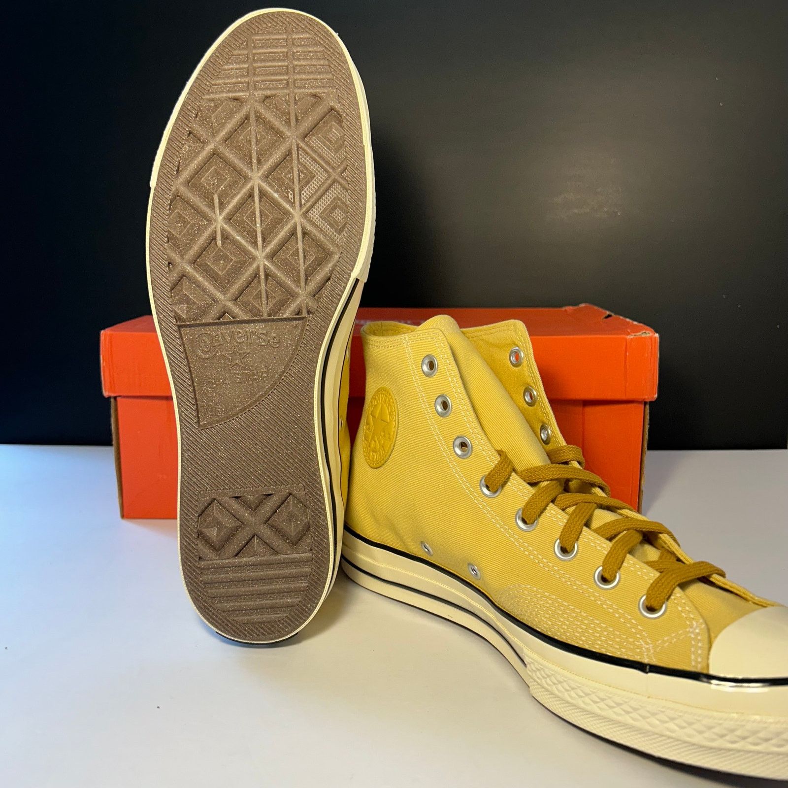 Converse Converse Chuck 70 Hi "Jungle Cloth Yellow" Men 12 A03436C Size US 12 / EU 45 - 9 Thumbnail
