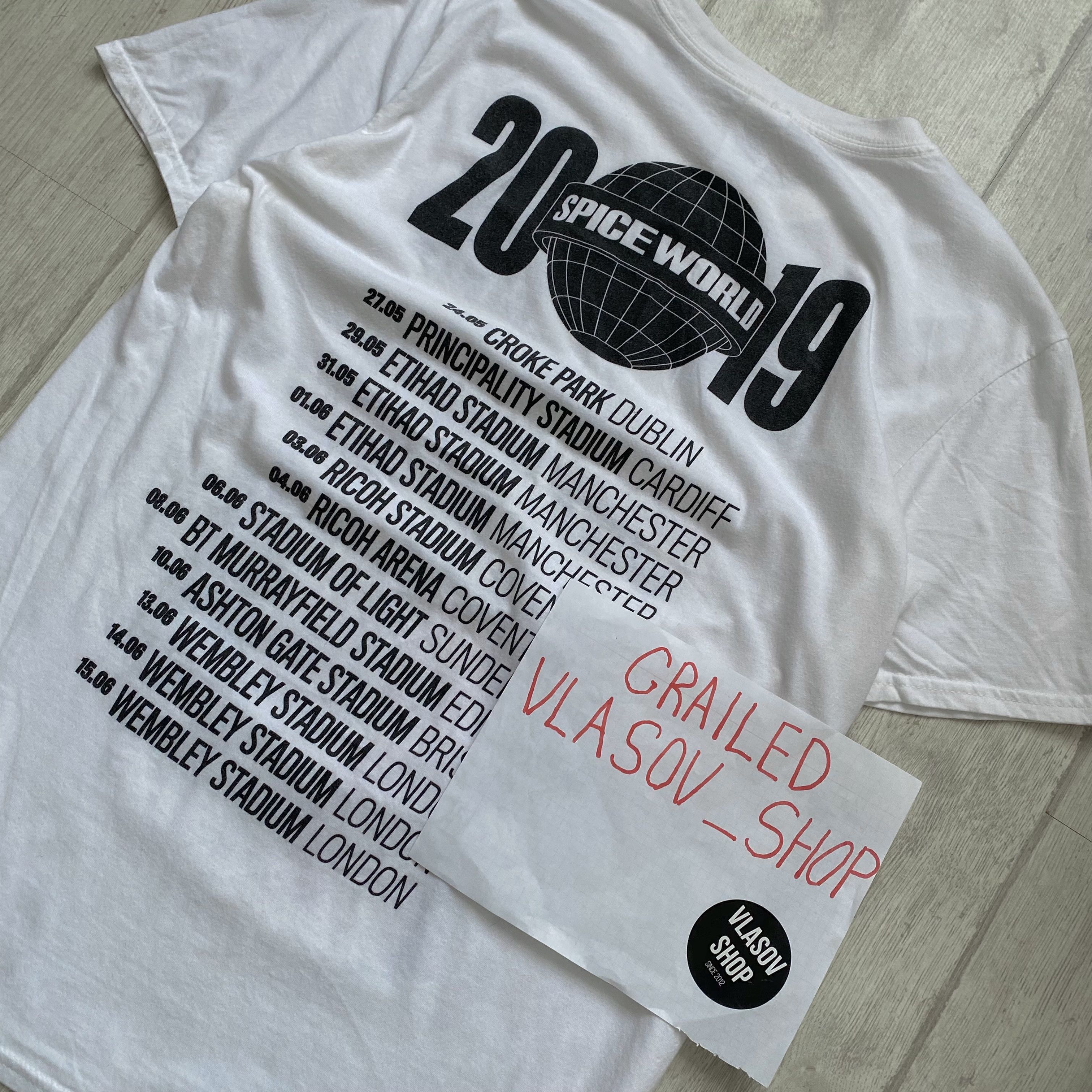 Band Tees 🎙️ Spice Girls 2019 Spice World Tour White Band Tee y2k Size US M / EU 48-50 / 2 - 8 Thumbnail