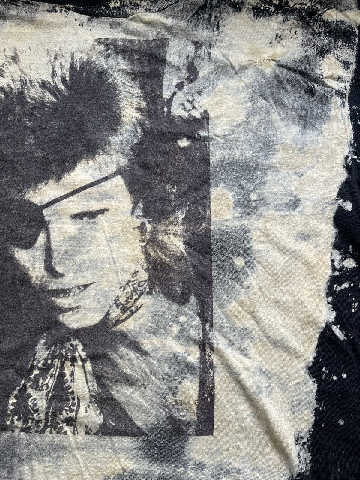Band Tees × Grailed × Vintage David Bowie Vintage 80’s Mosquitohead Halloween Jack t-shirt Size US XL / EU 56 / 4 - 7 Thumbnail