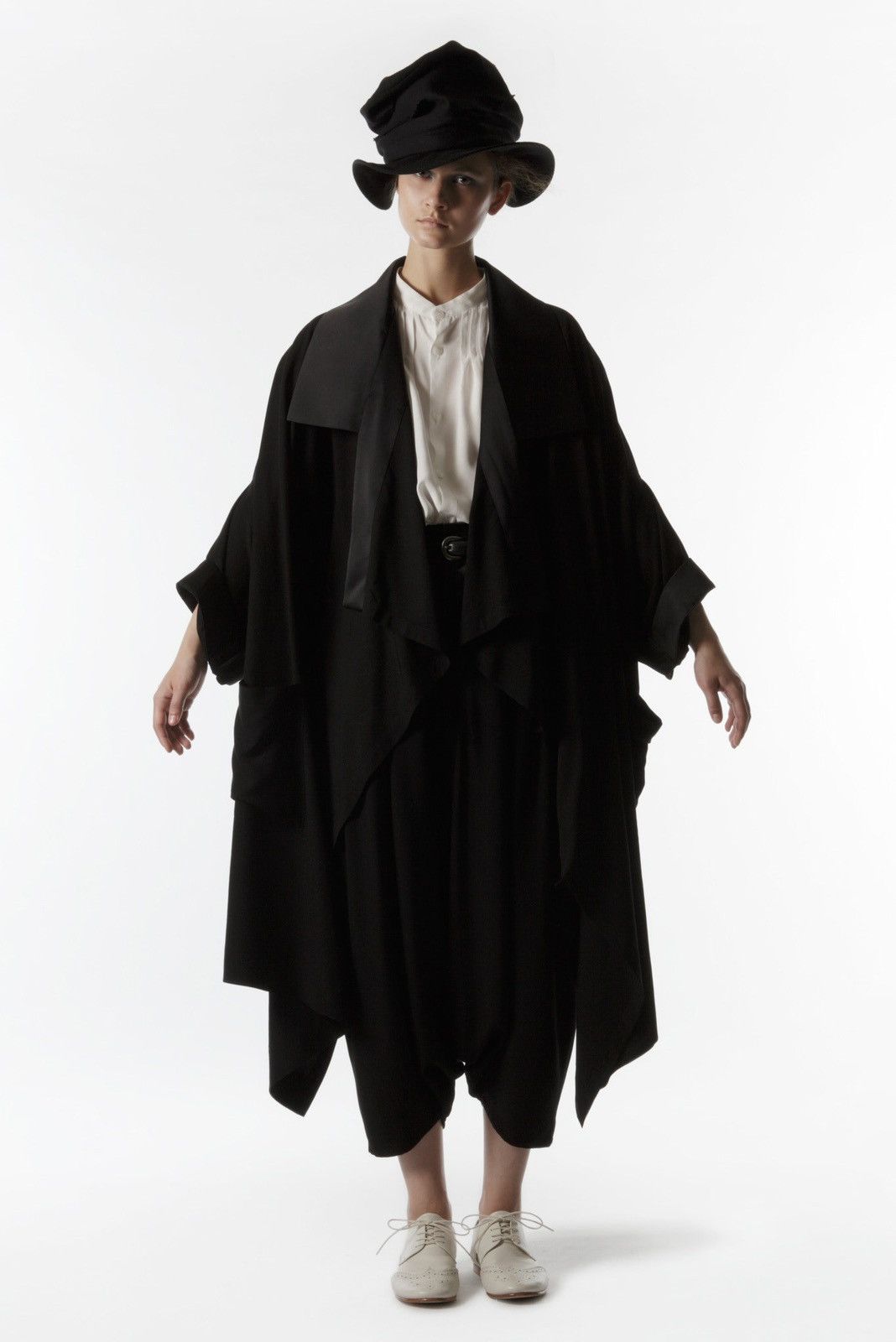 Limi Feu 🔥Yohji Yamamoto Limi Feu Drape Long Coat Button Less Size M / US 6-8 / IT 42-44 - 1 Thumbnail