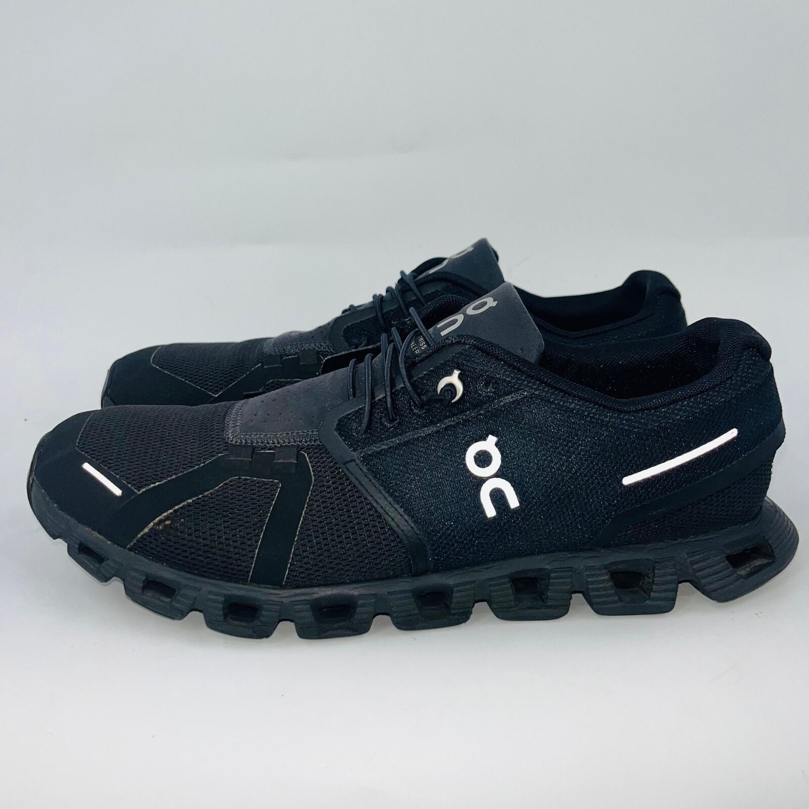 Cloud Kicker ON RUNNING CLOUD 5 MENS ALL-BLACK RUNNING SHOES SIZE 10 Size US 10 / EU 43 - 4 Thumbnail