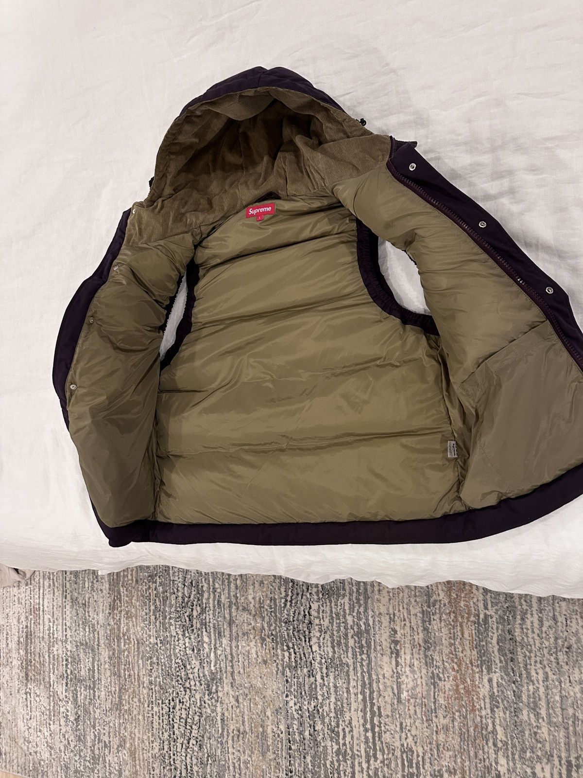 Deadstock☠️ Supreme Hooded Down Vest