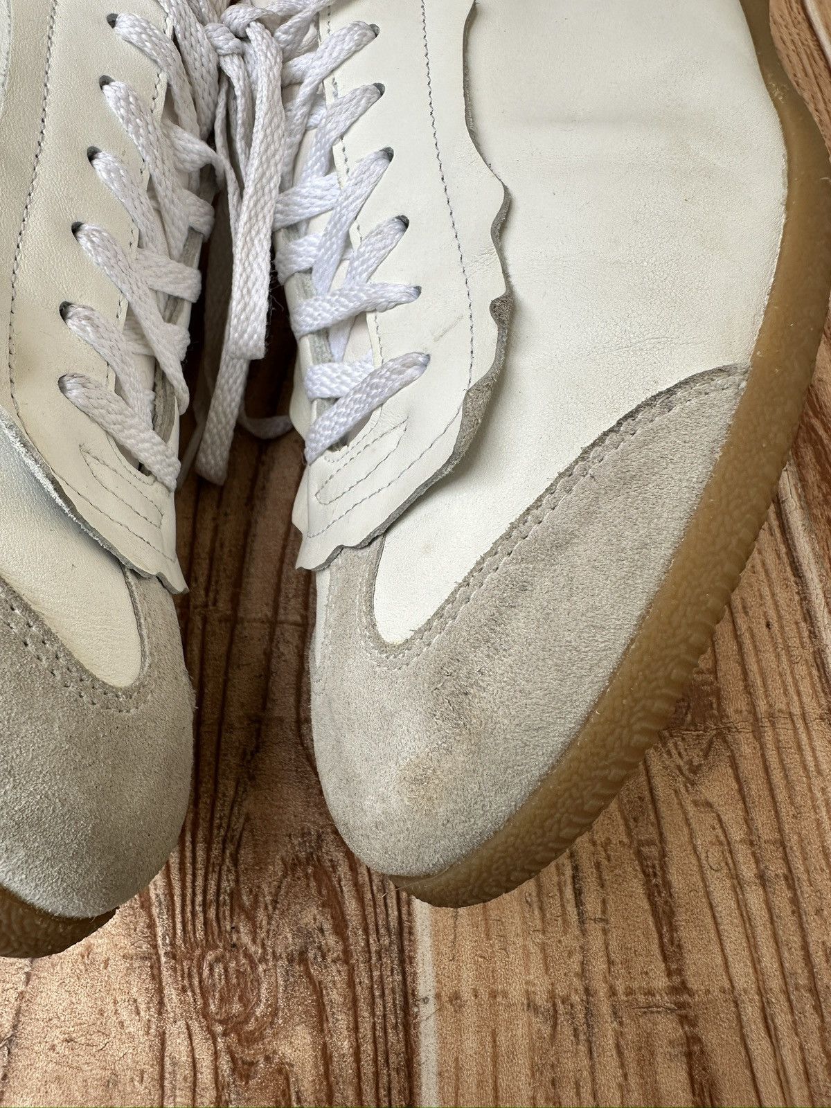 Maison Margiela Maison Margiela Feather Light Leather Lowtop Sneaker Size US 12 / EU 45 - 8 Thumbnail
