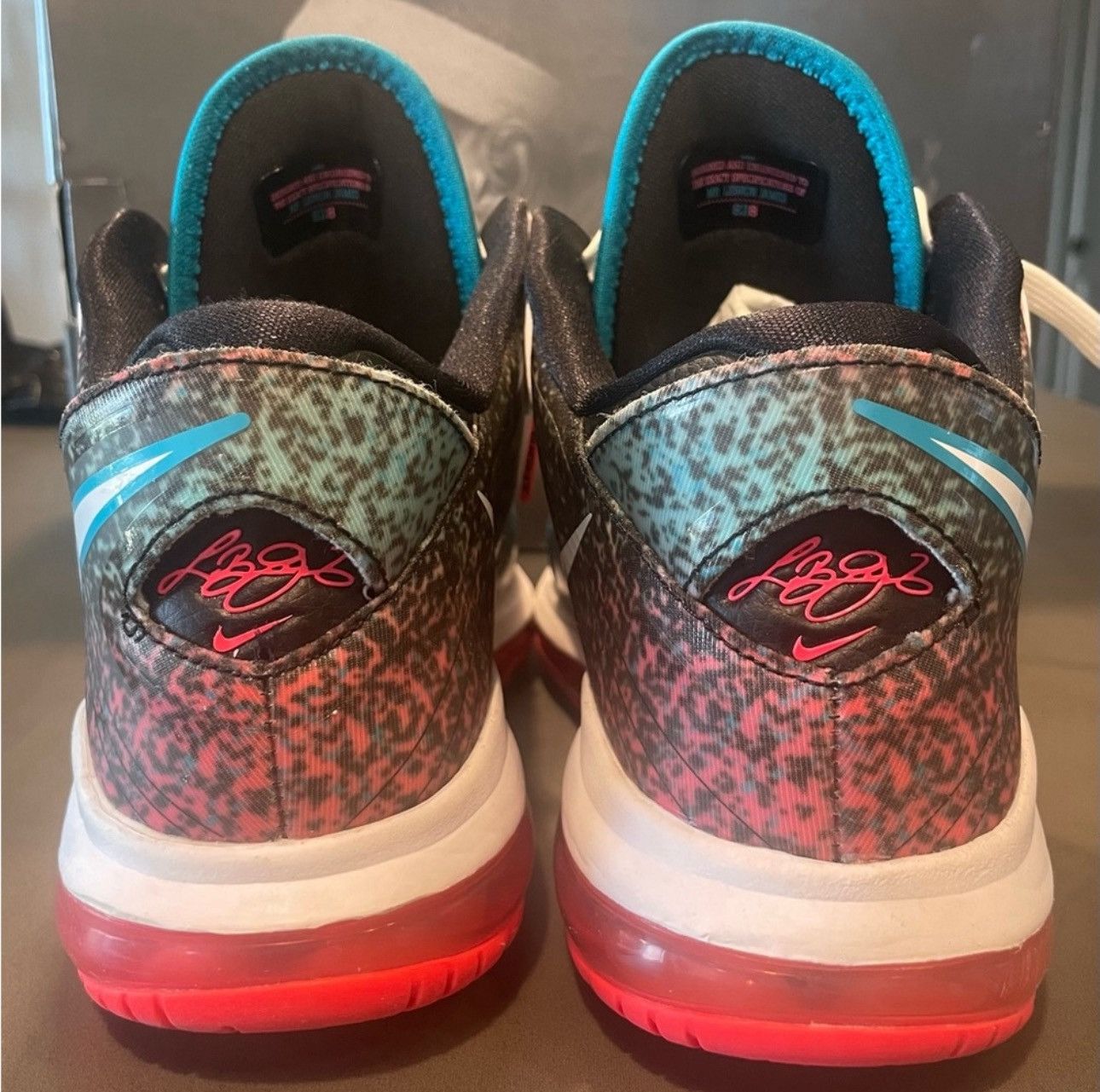 Nike Nike LeBron VIII V/2 Low Miami Night Size US 9 / EU 42 - 3 Thumbnail