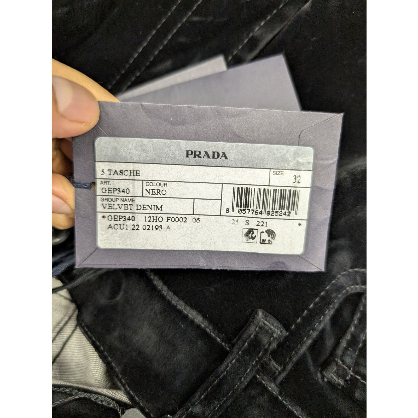 Prada o1rshd1 Velvet Denim Jean Pants in Nero Size US 32 / EU 48 - 23 Thumbnail