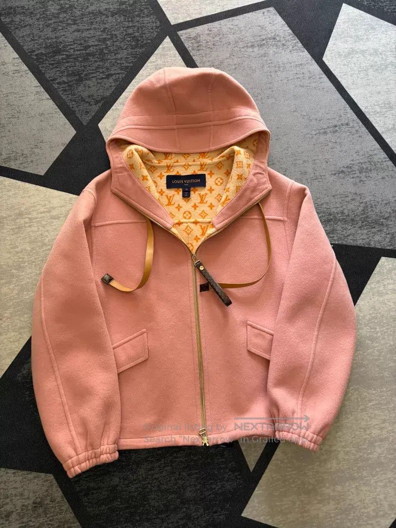 Louis Vuitton Louis Vuitton Full-print pink fleece hooded jacket Size XS / US 0-2 / IT 36-38 - 1 Thumbnail