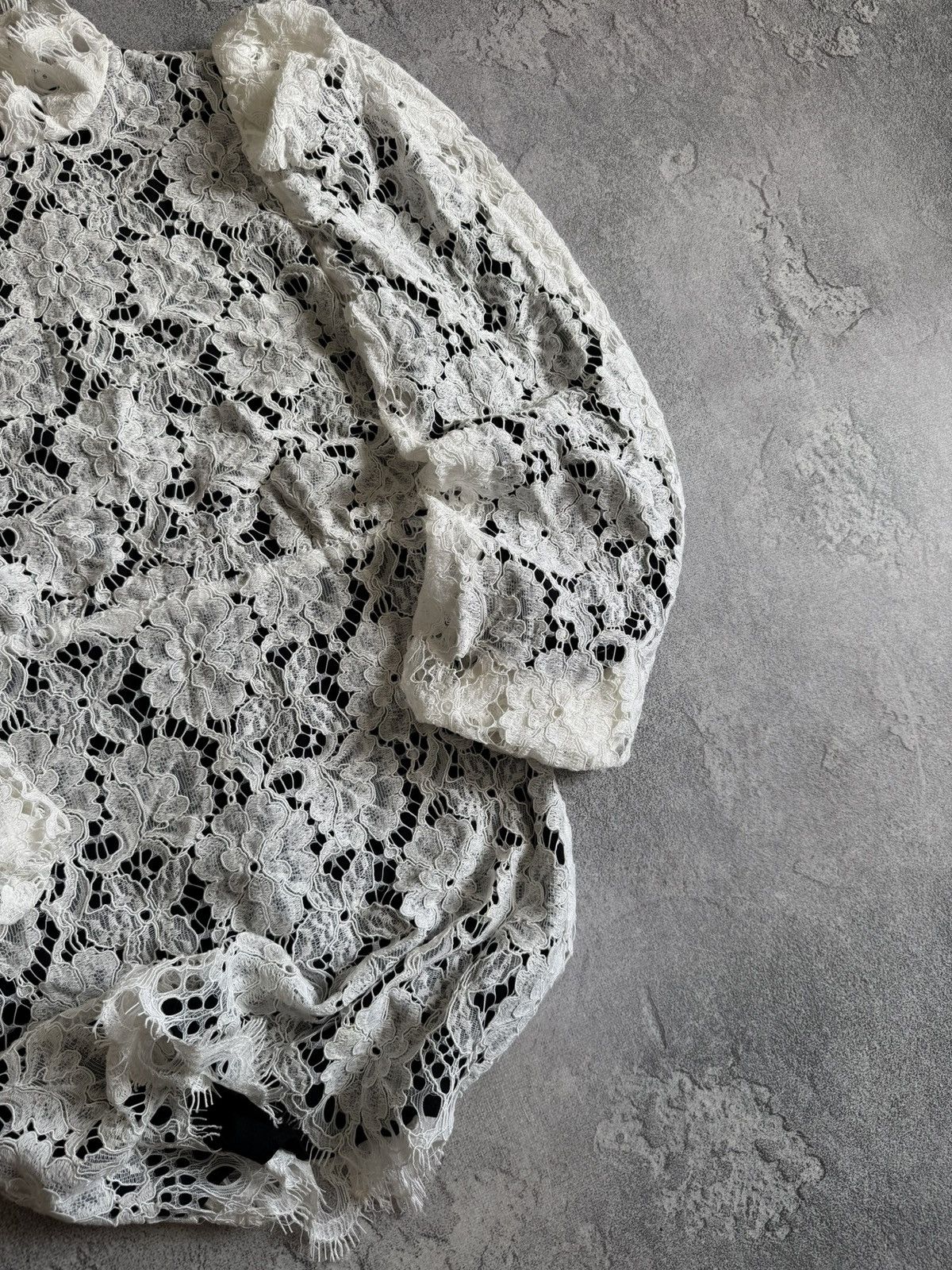 Sandro Sandro 36 white lace mini dress 👗 puff long sleeve Size XS / US 0-2 / IT 36-38 - 4 Thumbnail