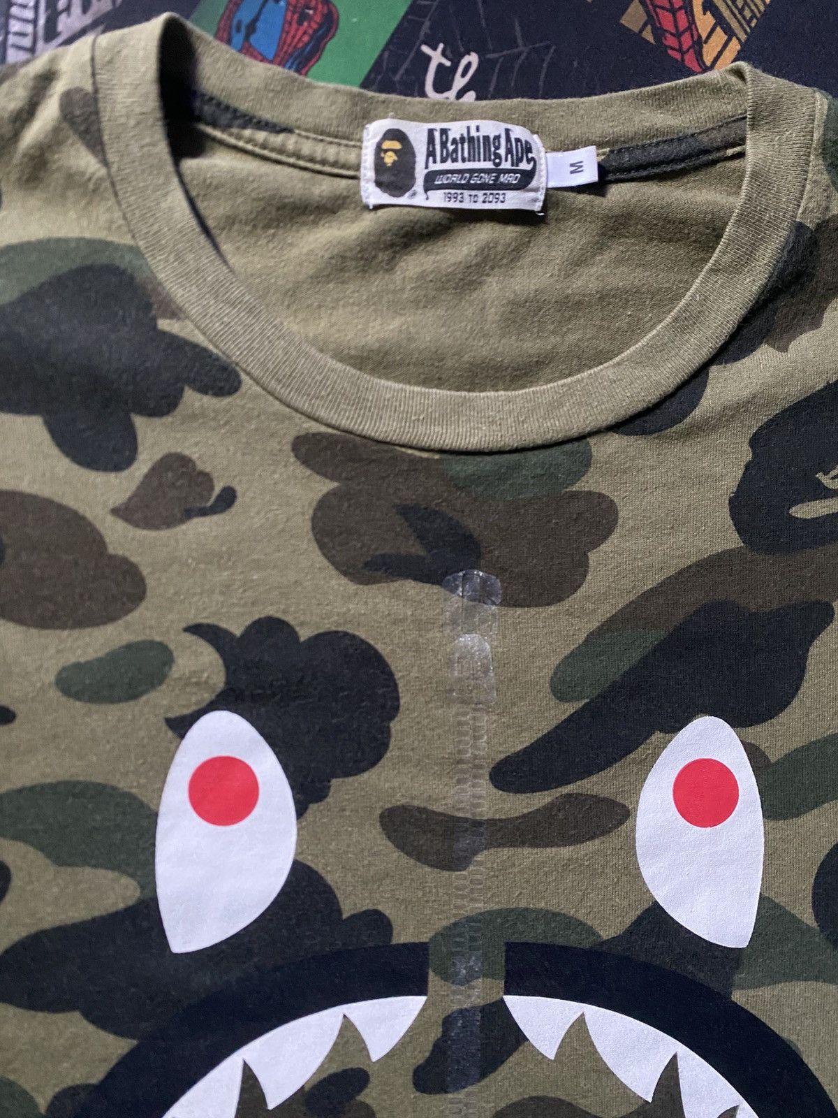 Bape 1st Camo Shark Tee Size US M / EU 48-50 / 2 - 4 Thumbnail