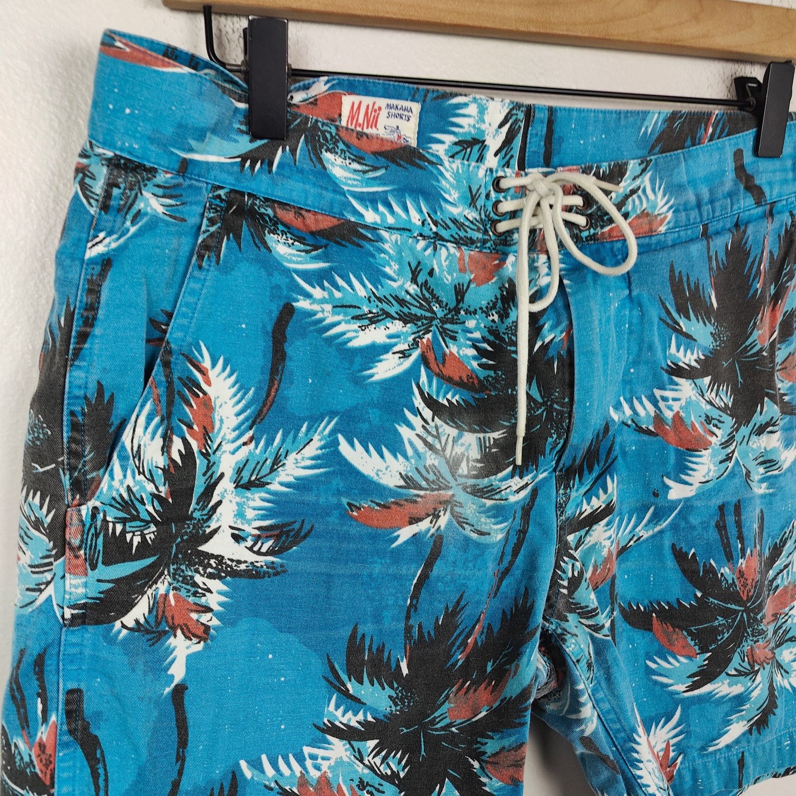 M.Nii M Nii Makaha Hawaiian Swim Trunks 30 Blue Tropical Print Size US 30 / EU 46 - 2 Thumbnail