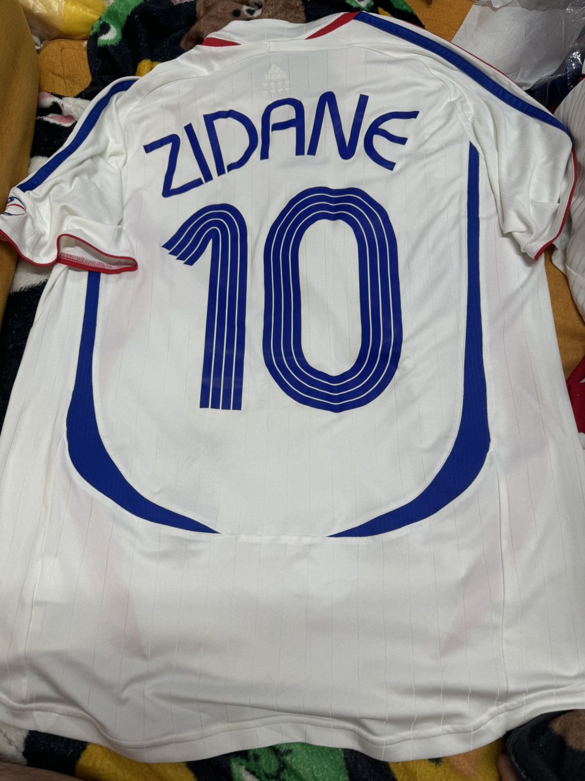 Adidas France 2006 classic away shirt #10 Zidane Size US M / EU 48-50 / 2 - 2 Thumbnail
