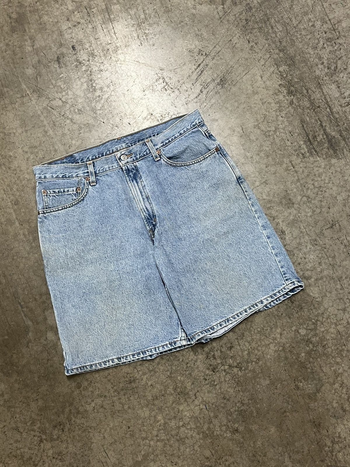 Levi's × Vintage Levi’s vintage 550 jorts baggy skater streetwear hype rare Size US 36 / EU 52 - 5 Thumbnail