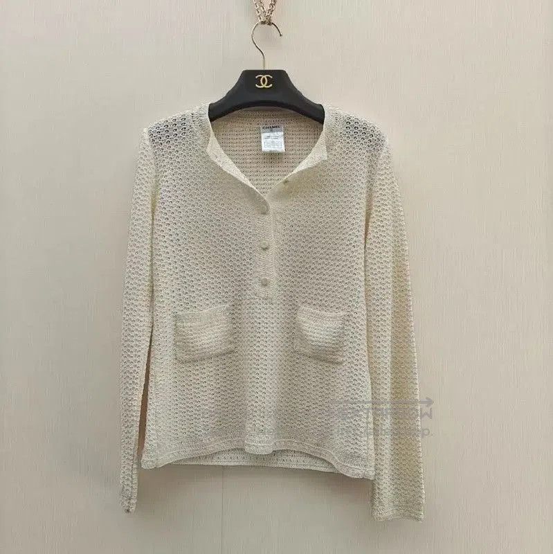 Chanel Chanel Long Sleeve Knitted Cardigan in Dark Blue . Size L / US 10 / IT 46 - 1 Thumbnail