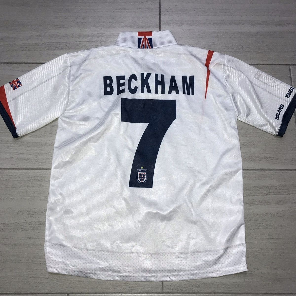 David Beckham Vintage David Beckham England 7 Jersey Size US S / EU 44-46 / 1 - 1 Thumbnail