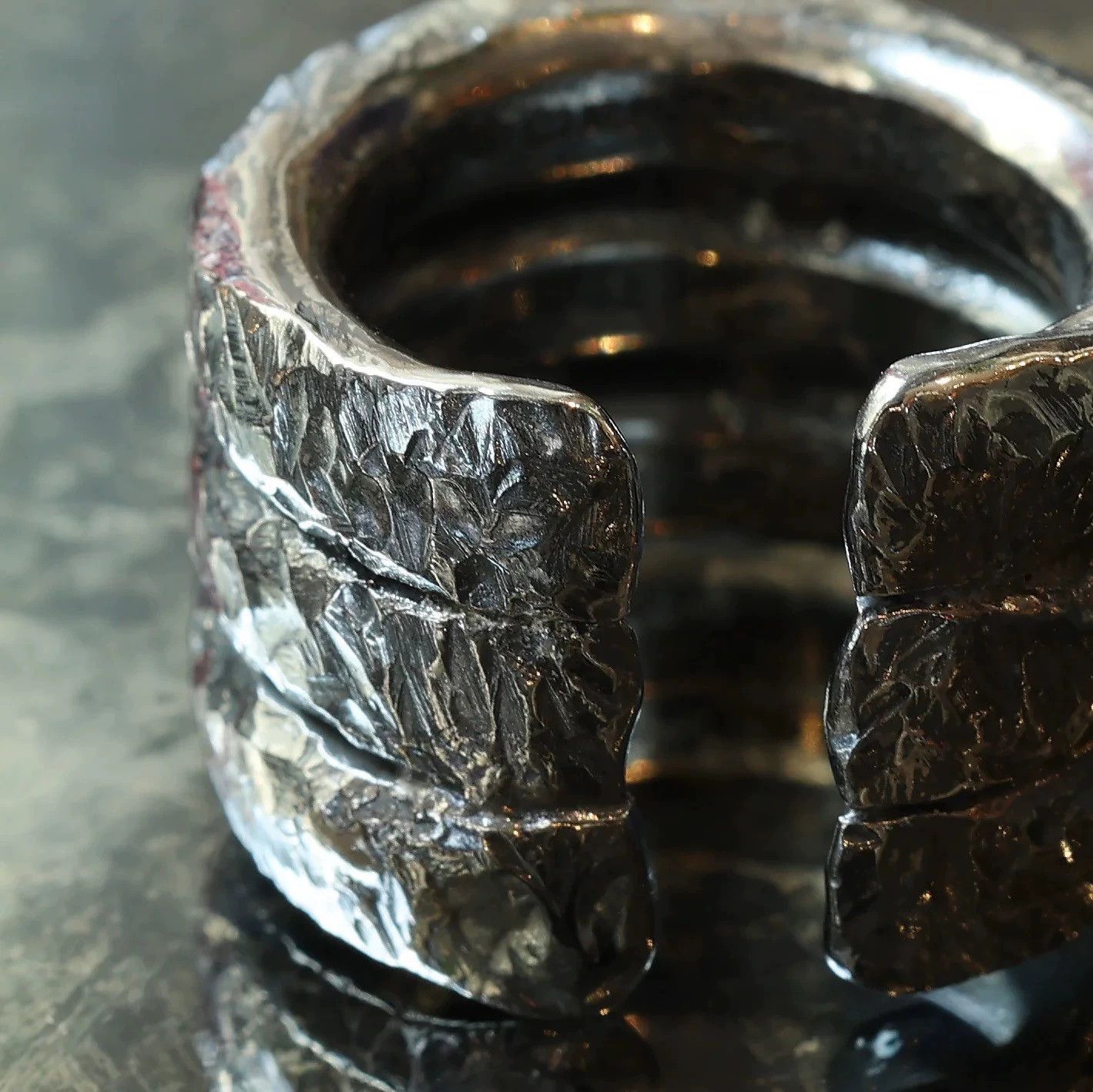 Chin Teo Chin Teo Distressed Scar 3-Loop Stacked Ring US7.5 Size ONE SIZE - 4 Thumbnail