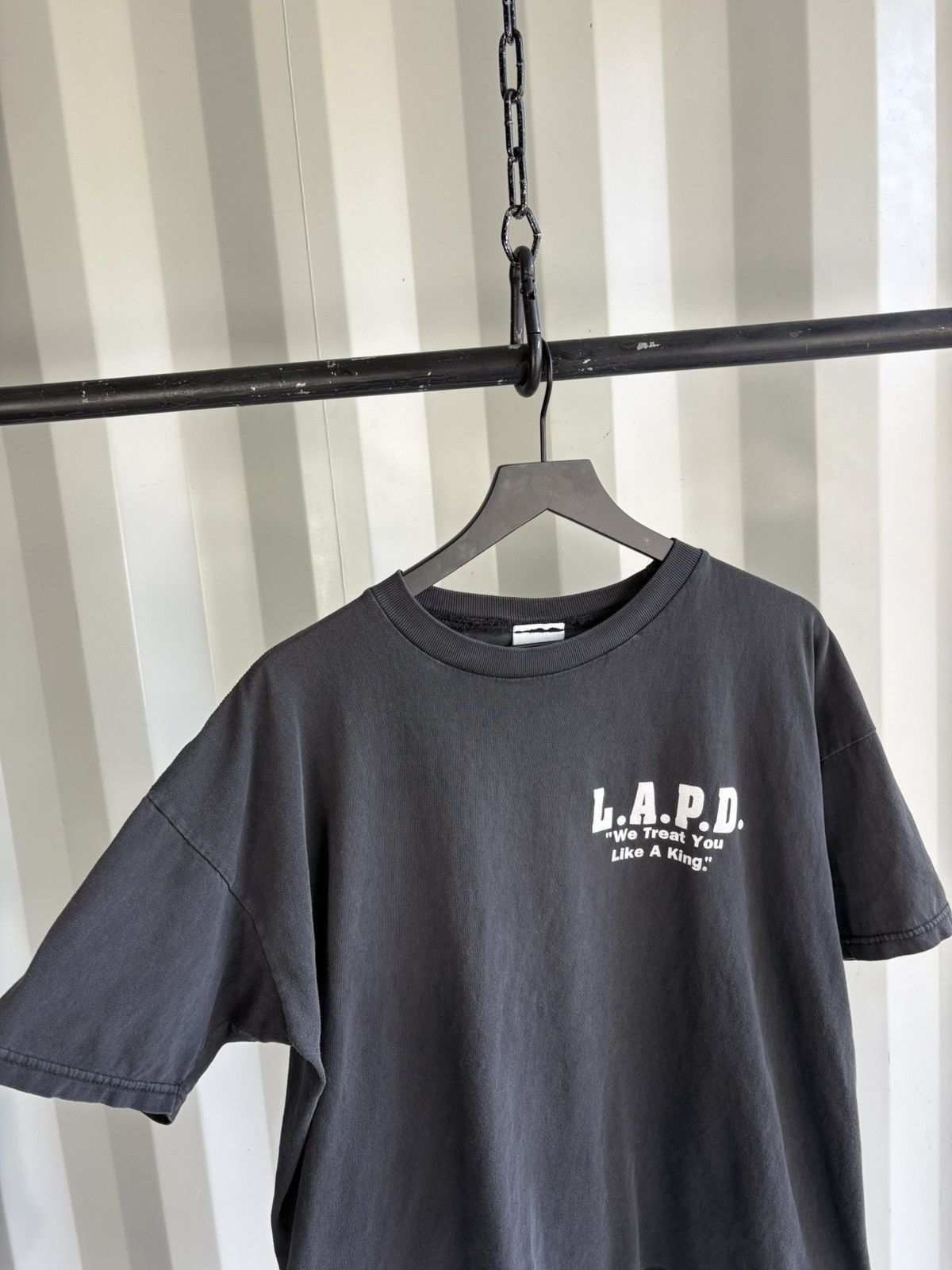 Vintage Thrashed LAPD Treat King Faded Distressed Shirt ERD GRUNGE Size US XL / EU 56 / 4 - 3 Thumbnail
