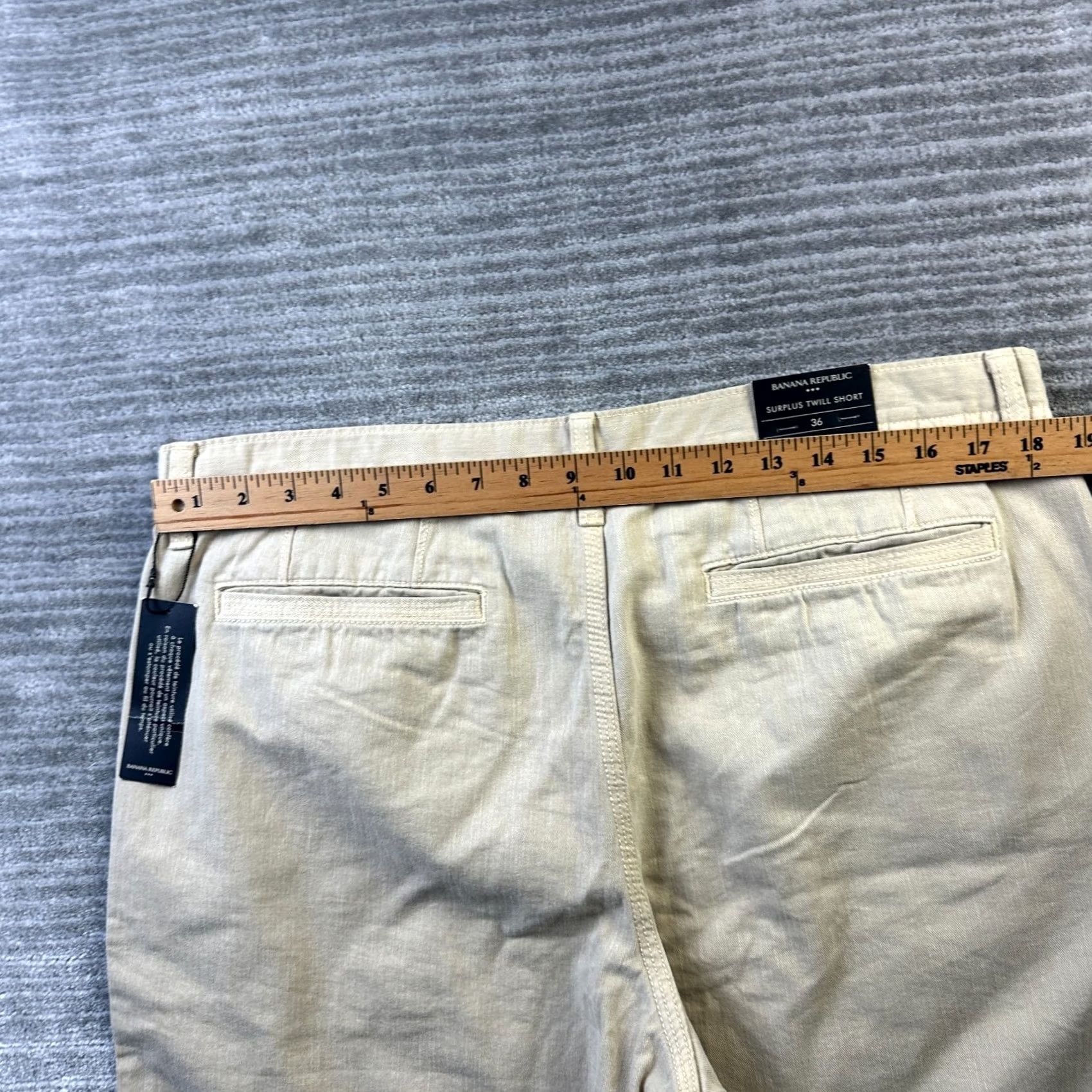 Banana Republic Banana Republic Shorts Mens 36 Beige Tan Surplus Twill Cotton Chino Khaki Size US 36 / EU 52 - 7 Thumbnail