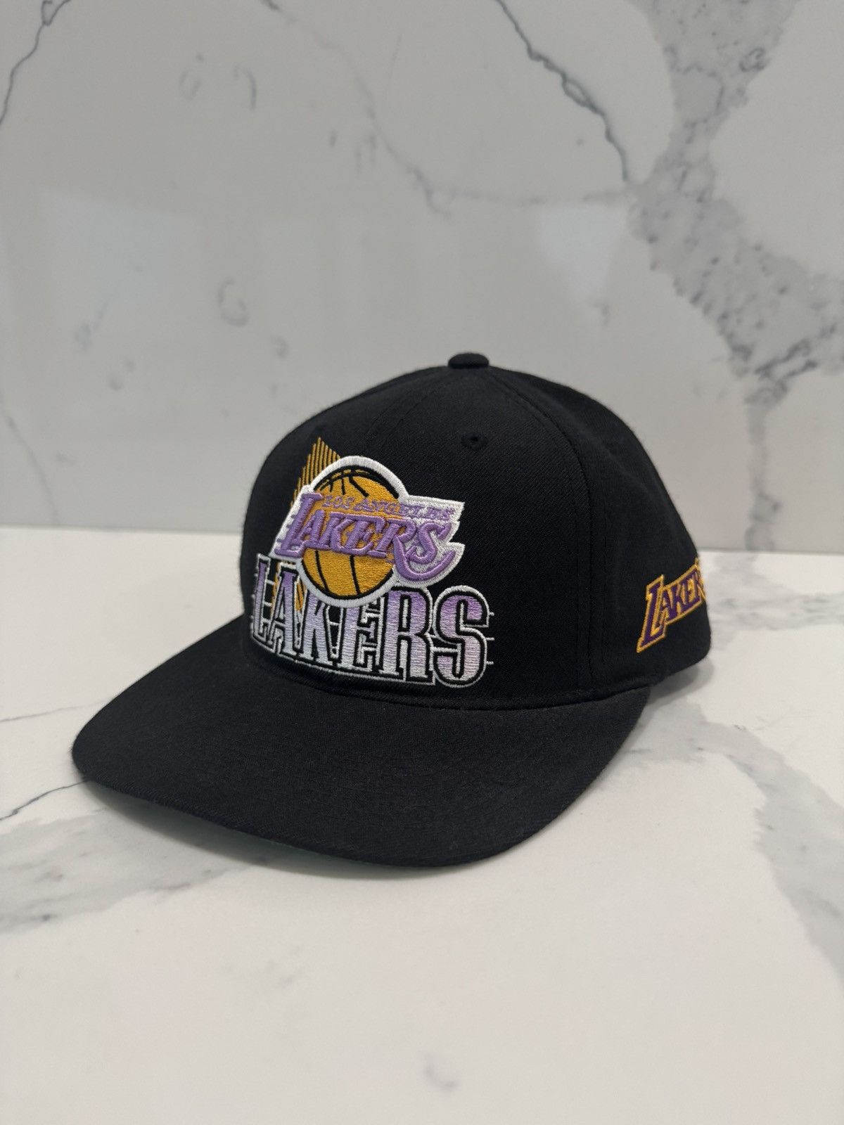 Mitchell & Ness Vintage Y2K Los Angeles Lakers Mitchell & Ness Snapback Hat Size ONE SIZE - 1 Thumbnail