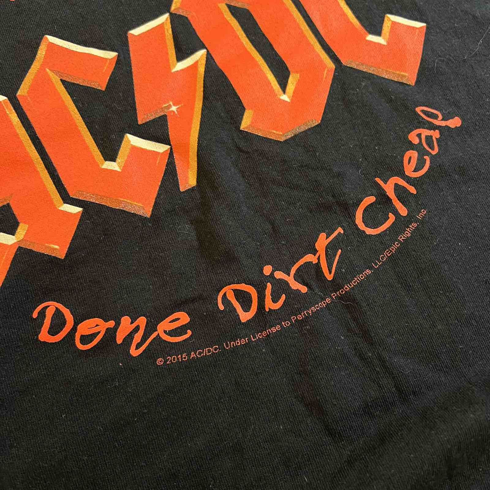 Band Tees Vintage 2000s ACDC Band Tee Merch Sz XL Size US XL / EU 56 / 4 - 5 Thumbnail