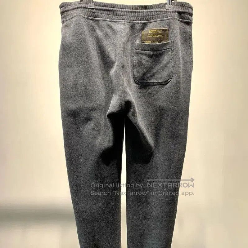 Louis Vuitton Louis Vuitton Men's Casual Pants in Gray . Size US 30 / EU 46 - 2 Thumbnail