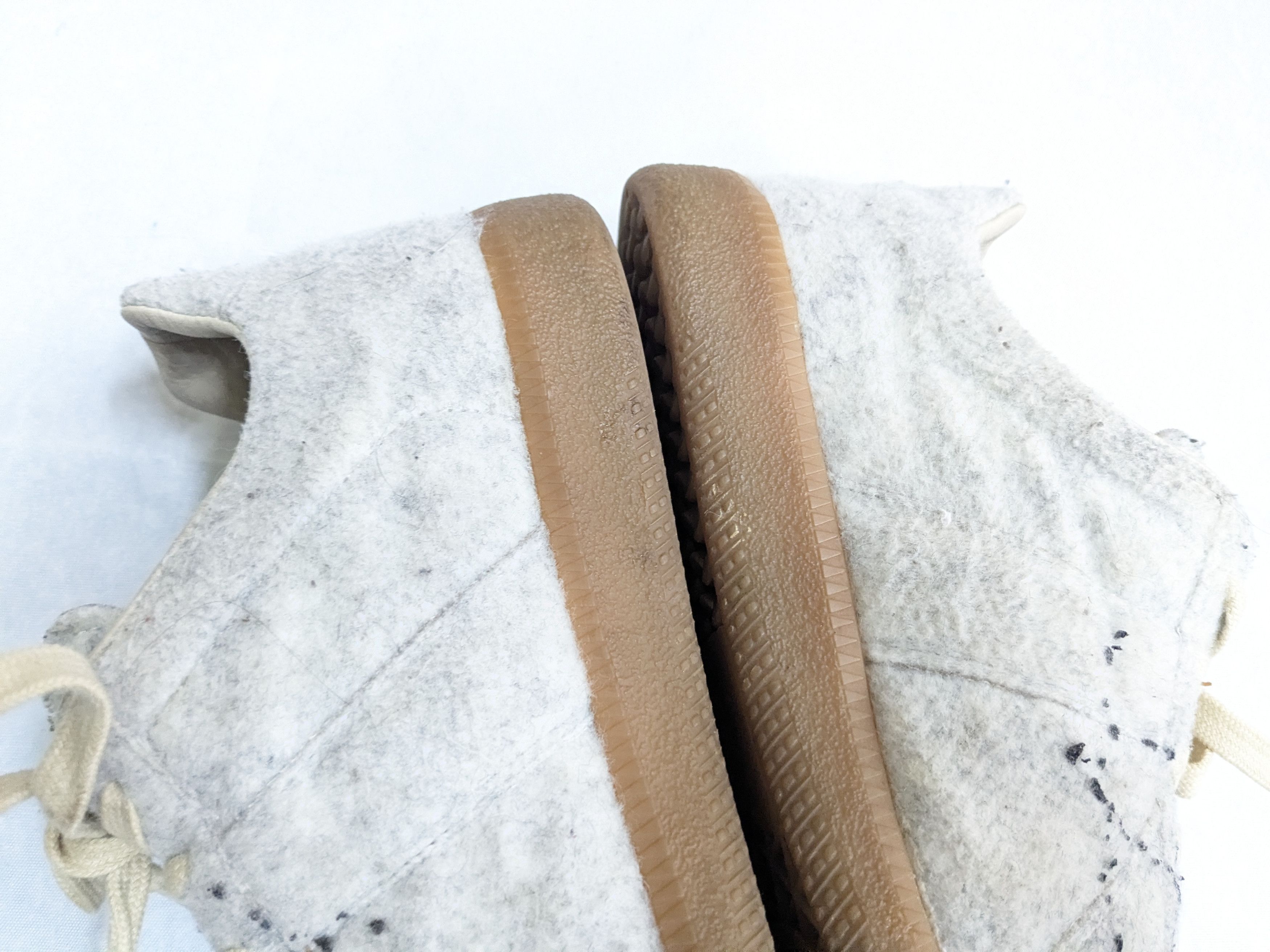 Maison Margiela Maison Margiela Replica GAT Gray Wool Paint Splatter 7 40 Size US 7 / EU 40 - 11 Thumbnail