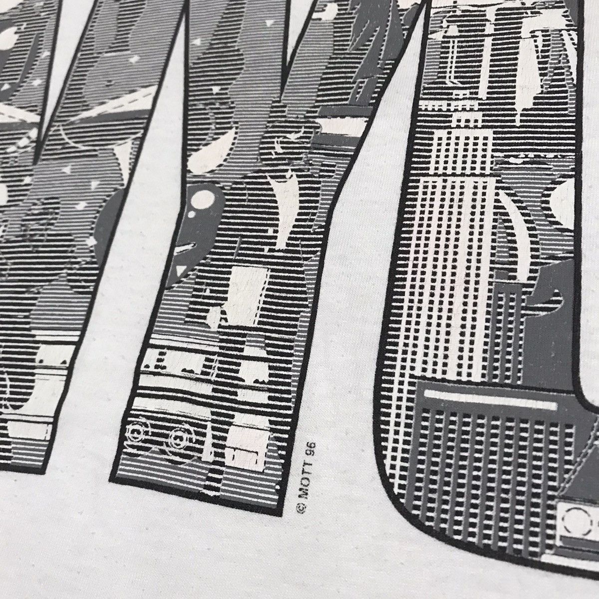 Vintage VINTAGE NEW YORK CITY 90s RARE TEE Size US L / EU 52-54 / 3 - 3 Thumbnail